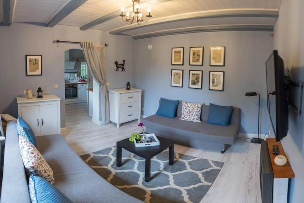 Holiday home Dom Sielski W Gorach Stolowych *